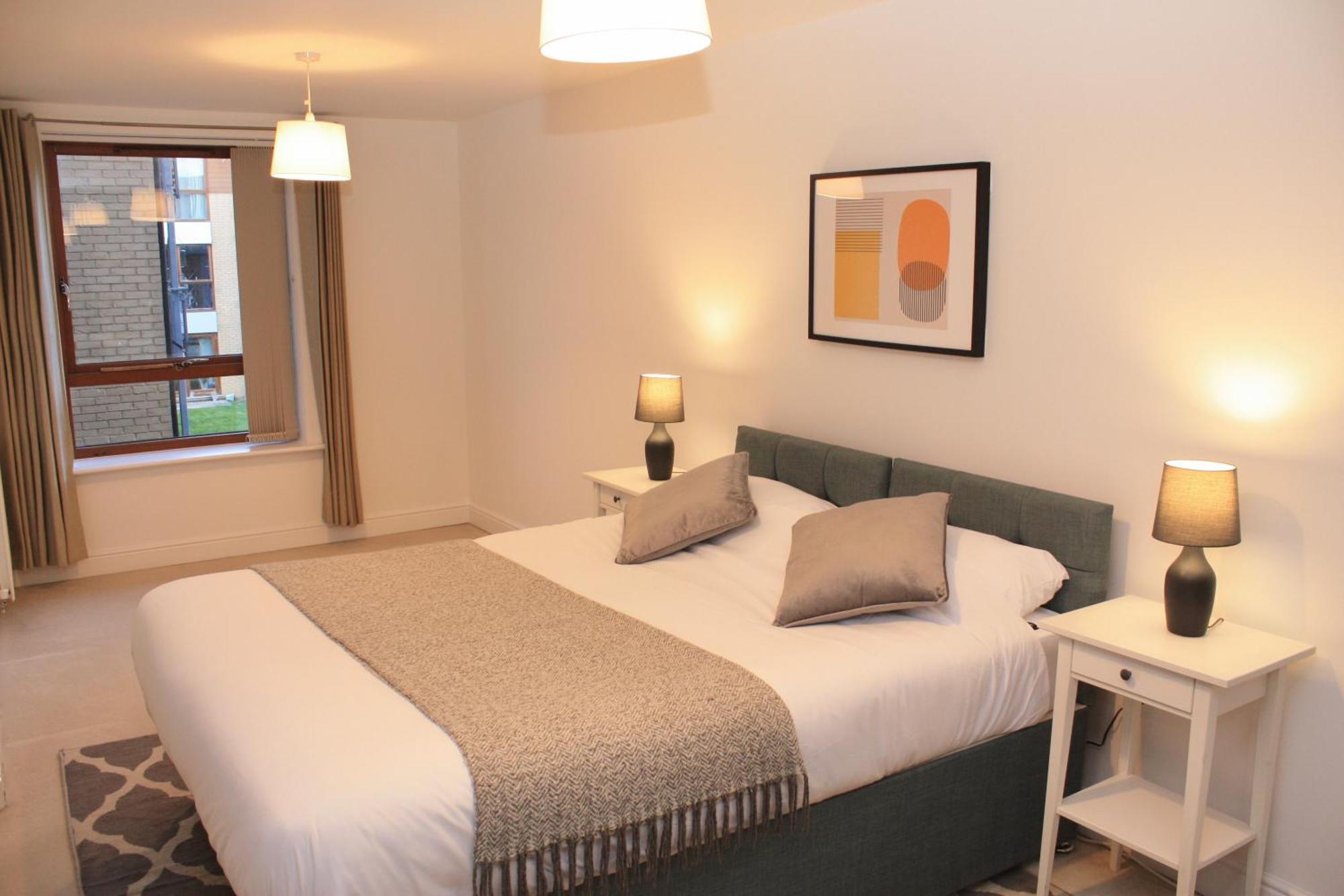 2 Bed 2 Bath Apartment & Parking - Lgw 10Min Drive Crawley  Esterno foto